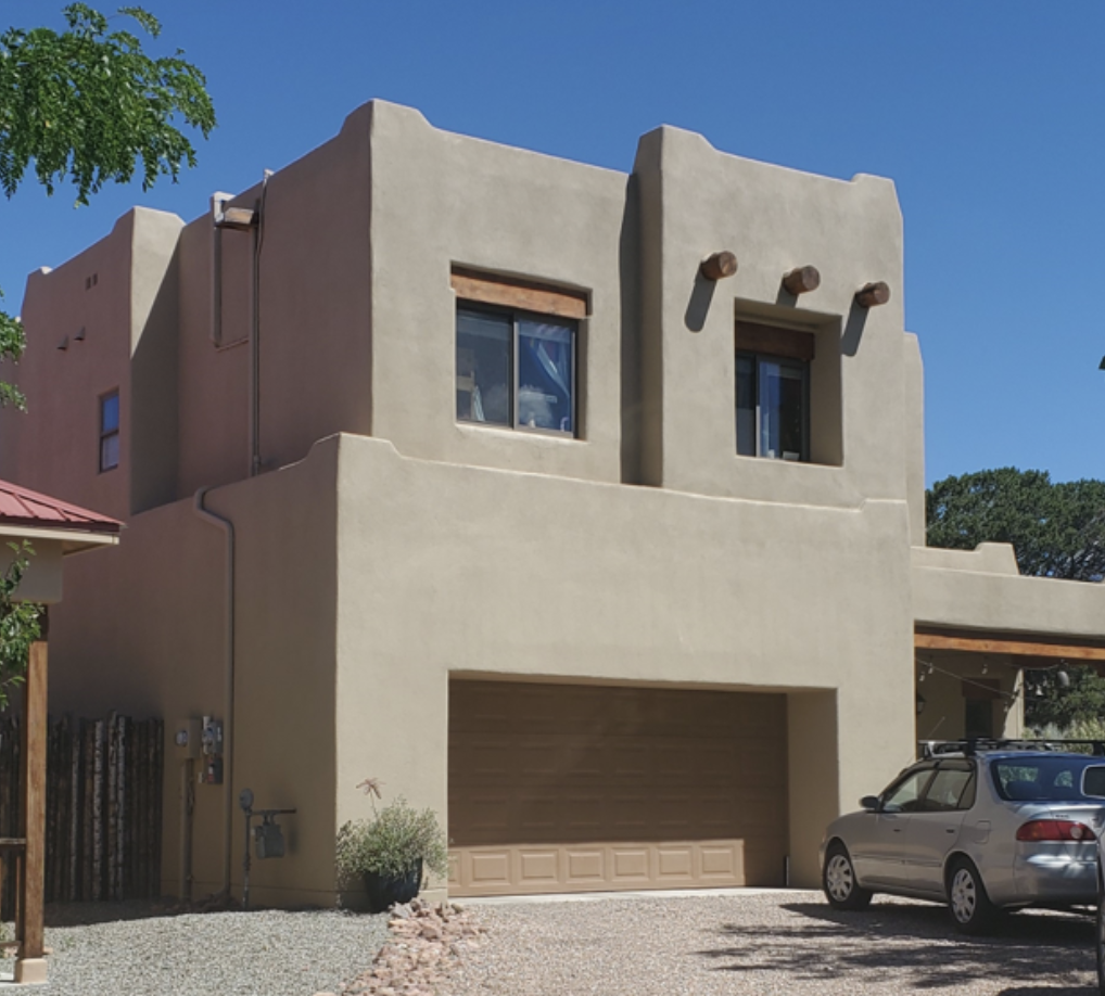 Exterior house painting in Las Cruces